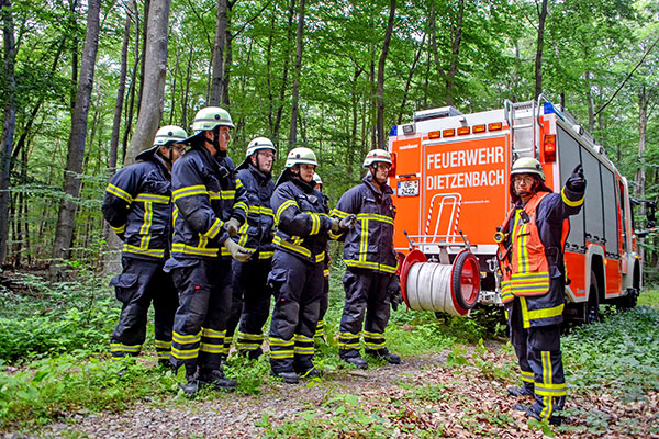Teamwork (Freiwillige Feuerwehr Dietzenbach)